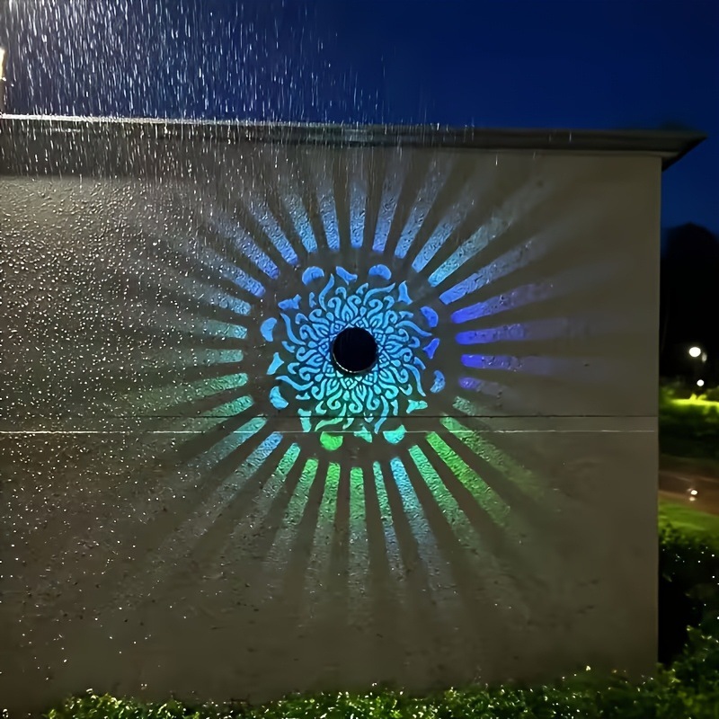 Outdoor Lighting Traditional - Солнечный светодиодный настенный светильник с проекцией